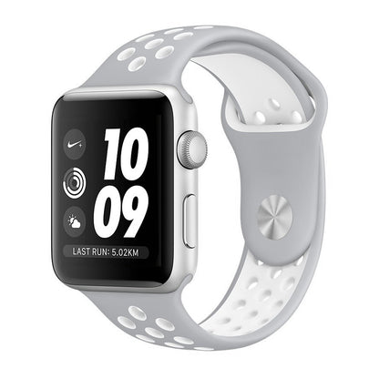 Apple Watch Series 4 Nike+ 40mm - Silber